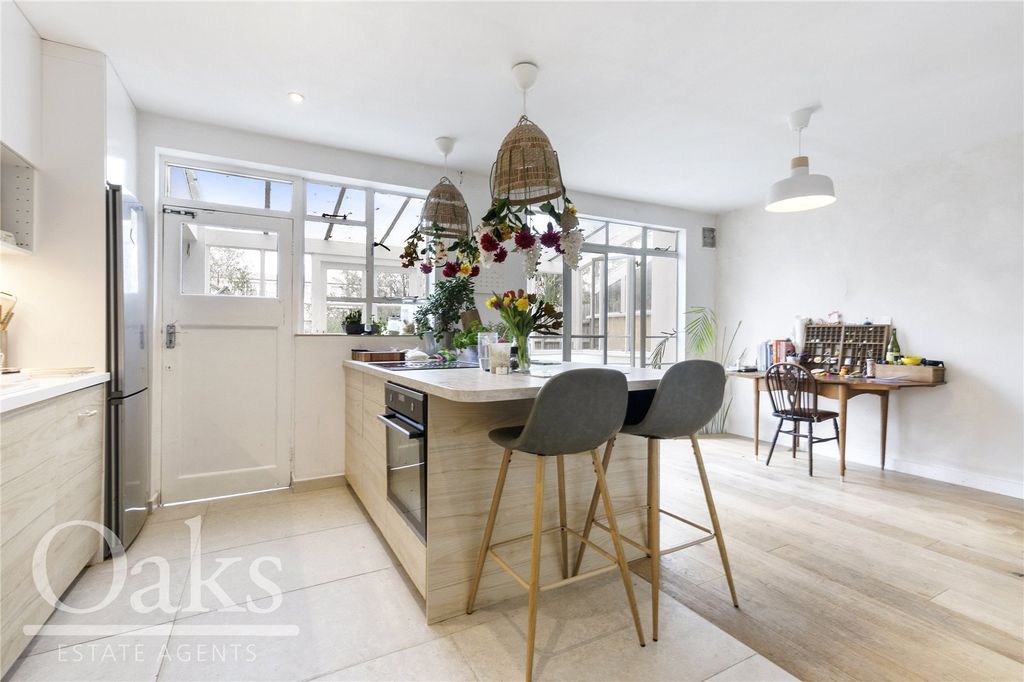 Property photo 3 of 16 Picture No. 07