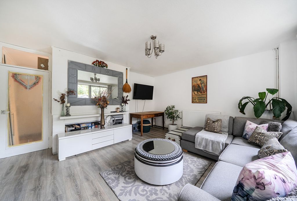 Property photo 2 of 10 1437062 (10).Jpg