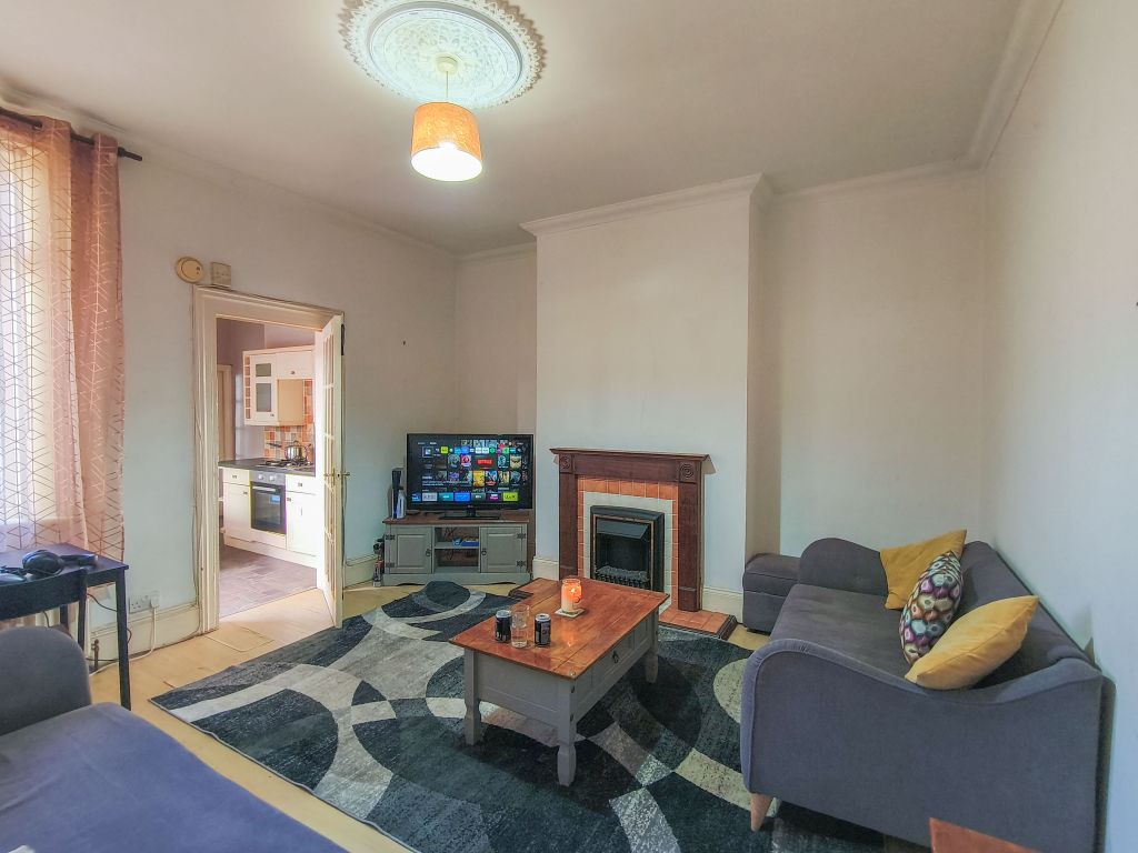 Property photo 2 of 14