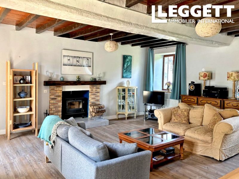 Property photo 3 of 10