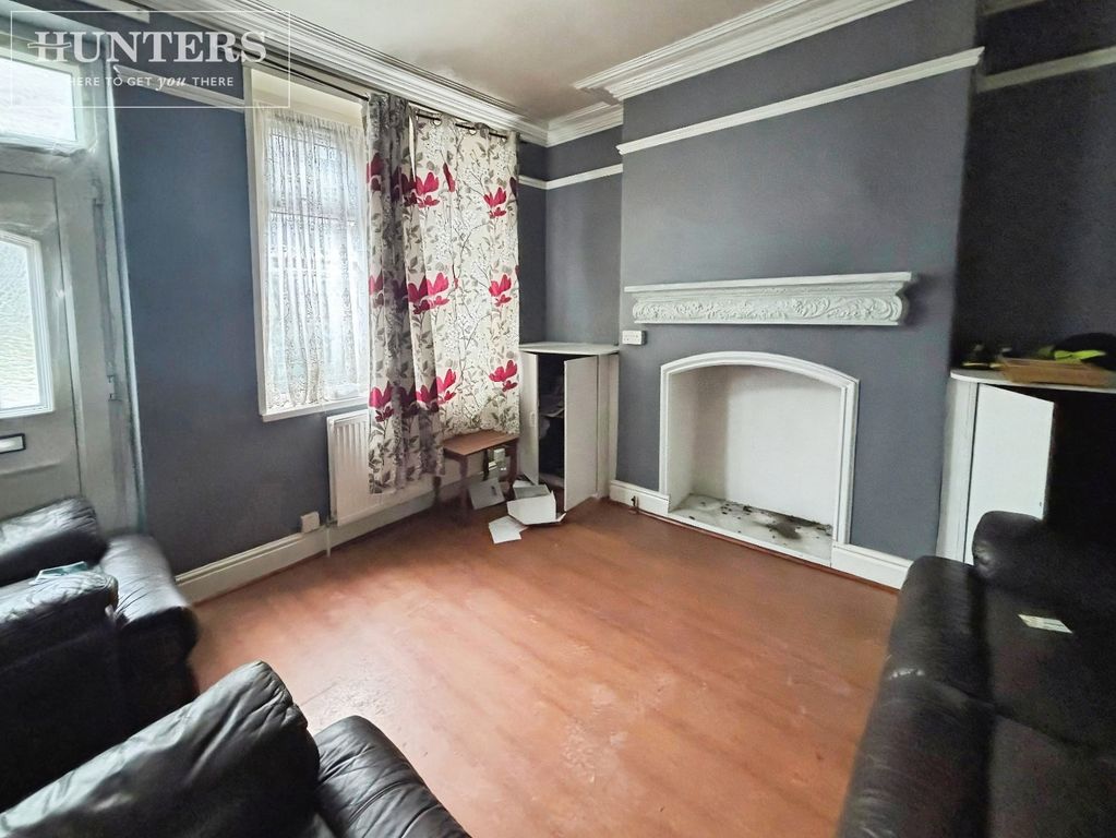 Property photo 2 of 8 Pbox-Img.Jpg