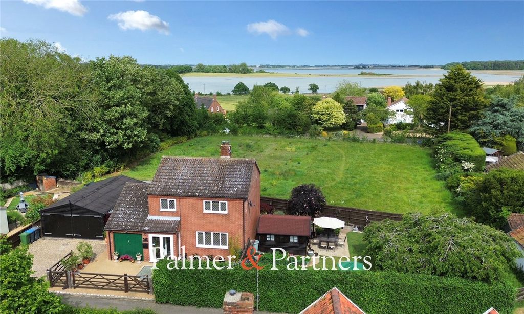 Property photo 1 of 32 Picture No. 02