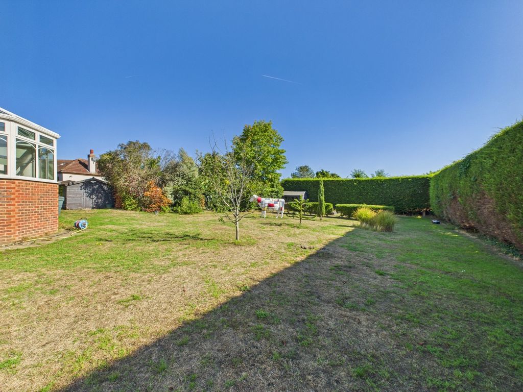 Property photo 2 of 41 4476024