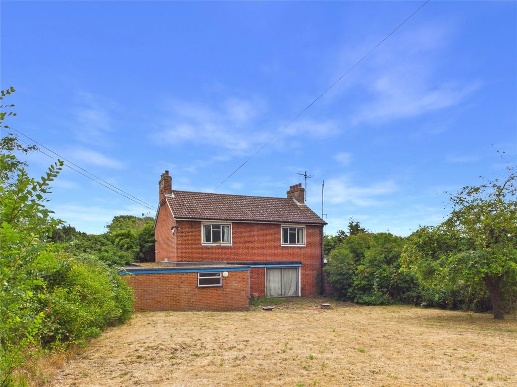 Property photo 1 of 10 Picture No. 05