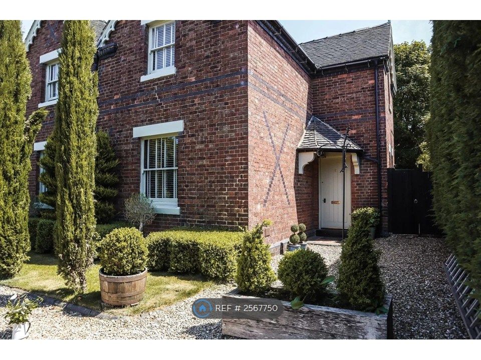 Property photo 2 of 5