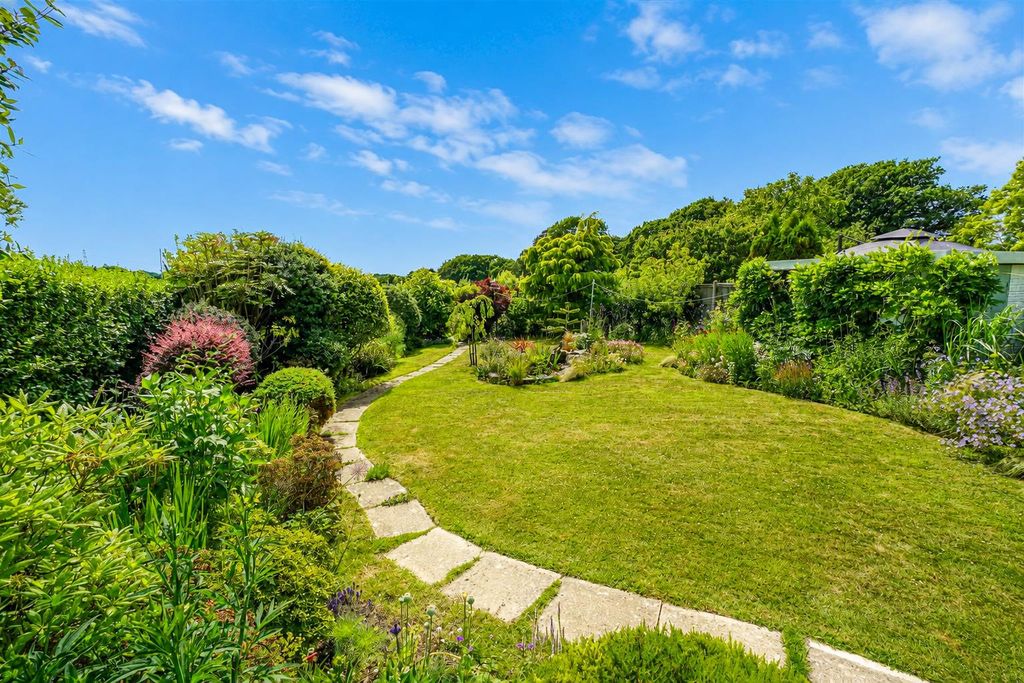 Property photo 3 of 40 726A8d93-cd1c-4B93-A7Ea-305773ee9Cda.Png