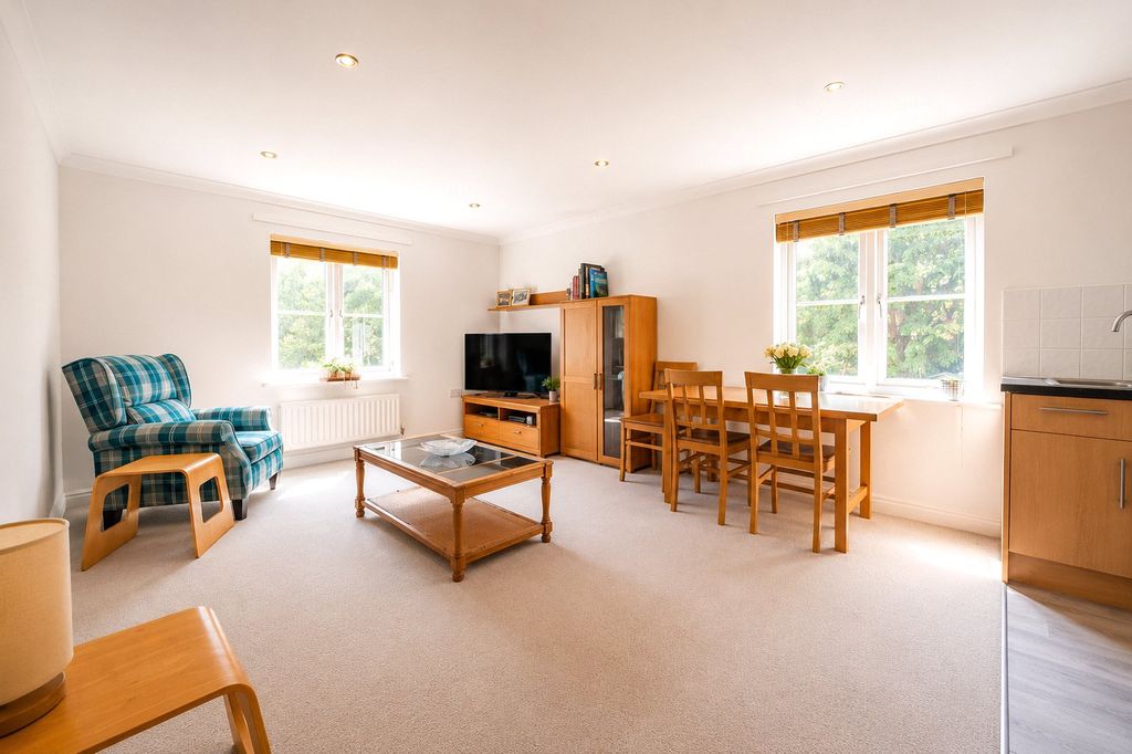 Property photo 2 of 8 Picture No. 03