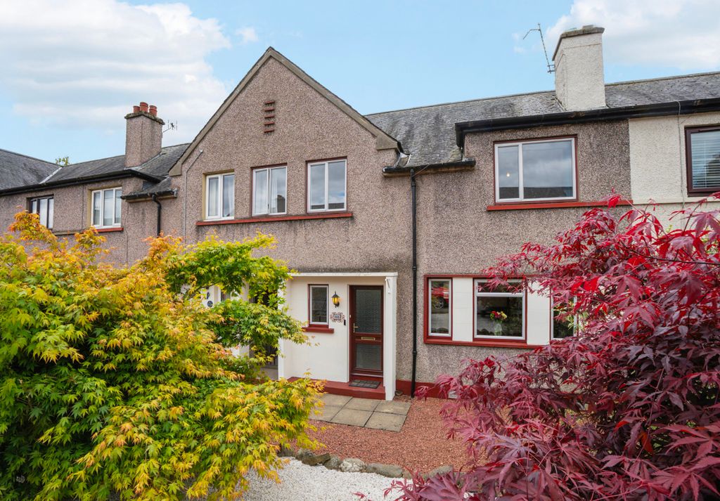 Property photo 1 of 24