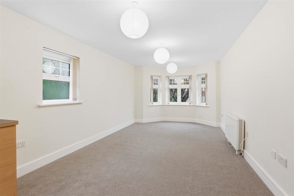 Property photo 2 of 12 1623883140 - 1.Jpg