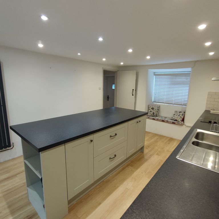 Property photo 3 of 15 Image