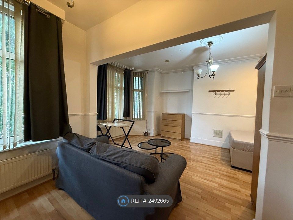 Property photo 3 of 3