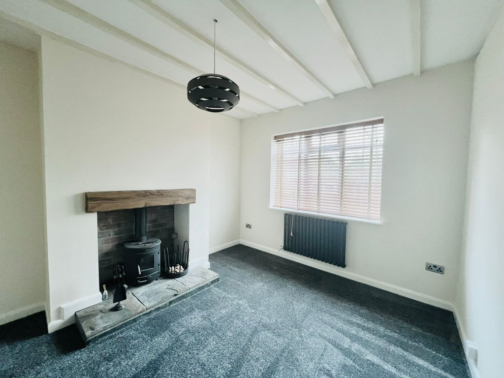 Property photo 2 of 10 Lounge