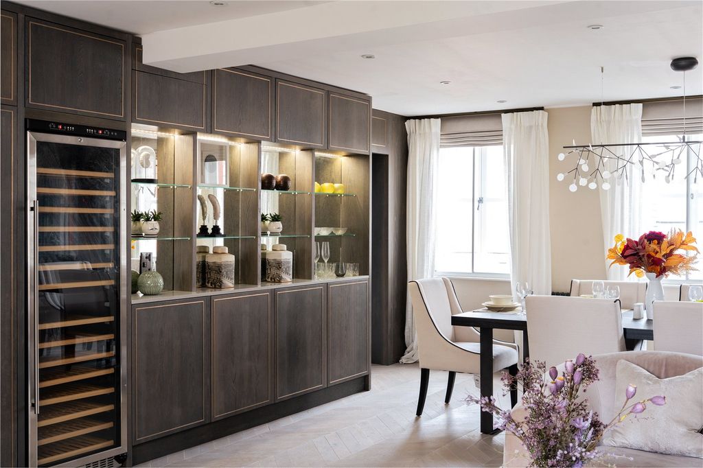 Property photo 2 of 11 Picture No. 10