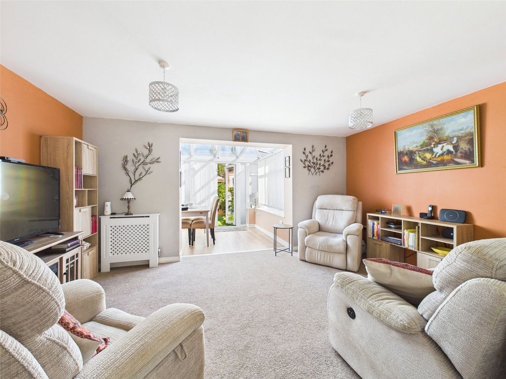 Property photo 2 of 12 Picture No. 07
