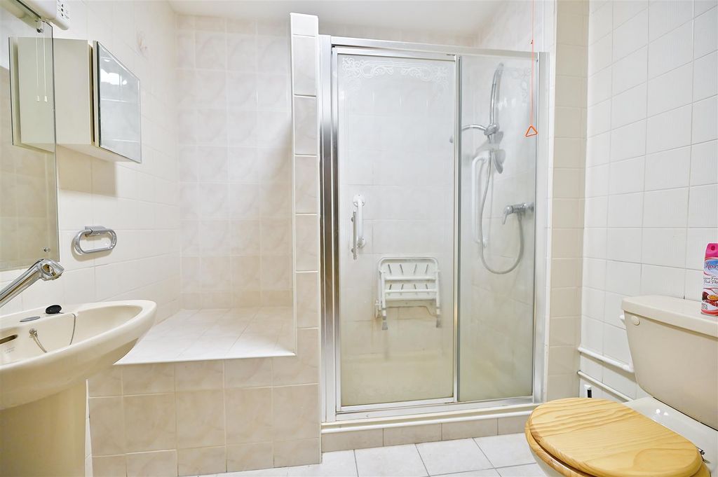 Property photo 1 of 9 Shower Room/WC