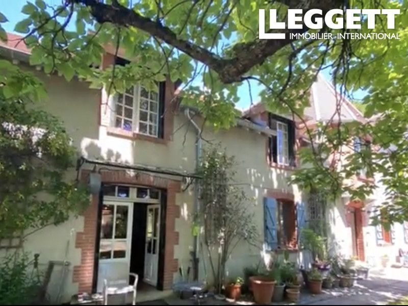 Property photo 2 of 10