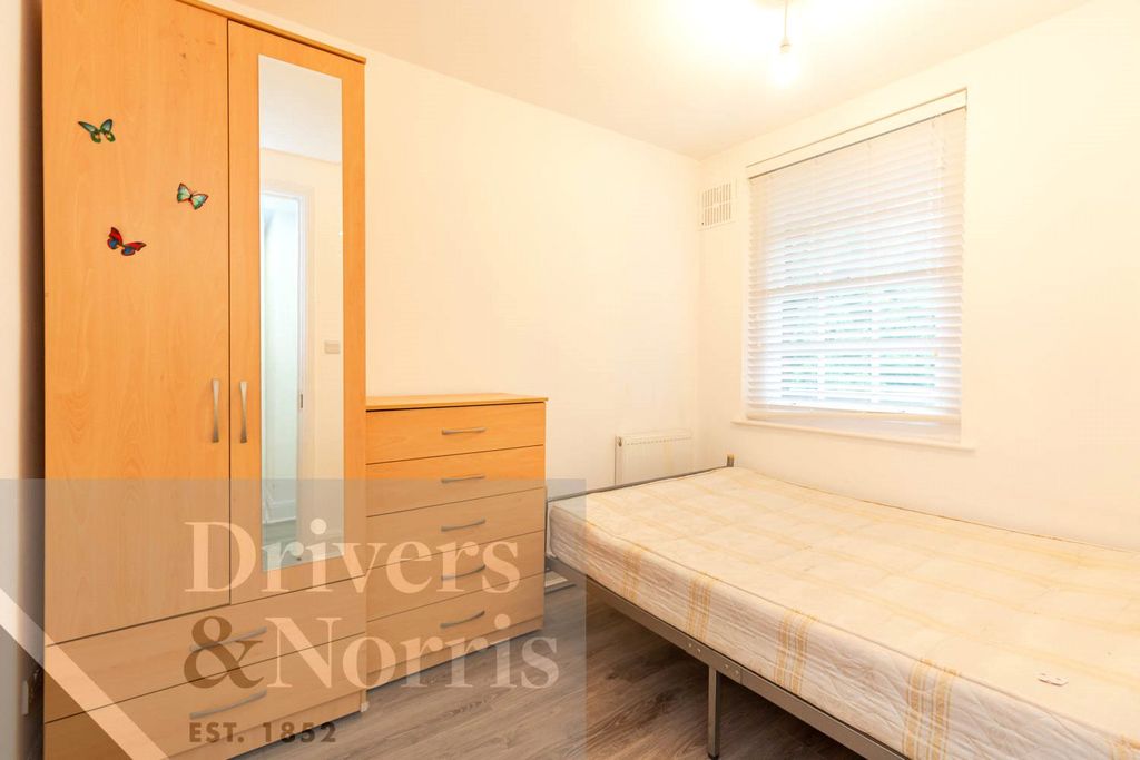 Property photo 3 of 6 Picture No. 03