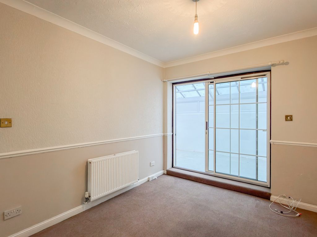 Property photo 3 of 11 Img_0903