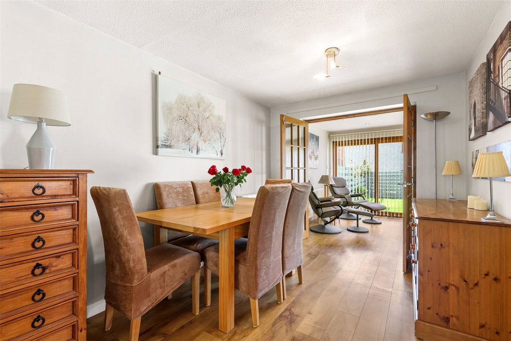 Property photo 3 of 23 Dining Room