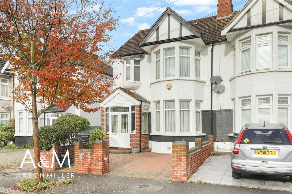 Property photo 1 of 26 4D4A6152.Jpg