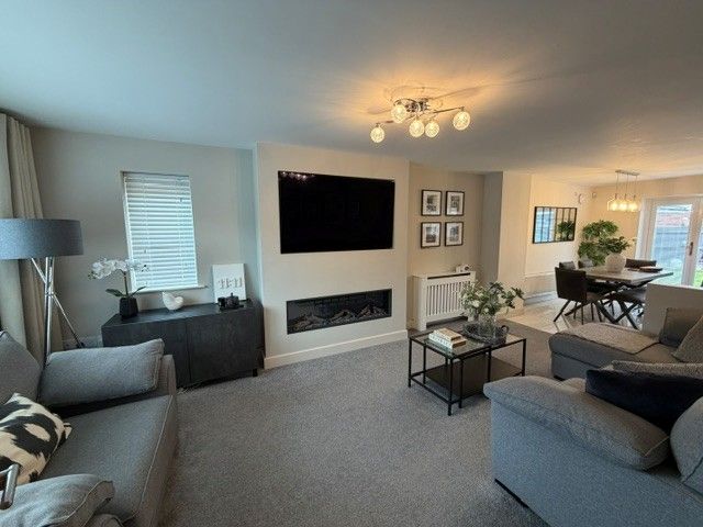 Property photo 2 of 22