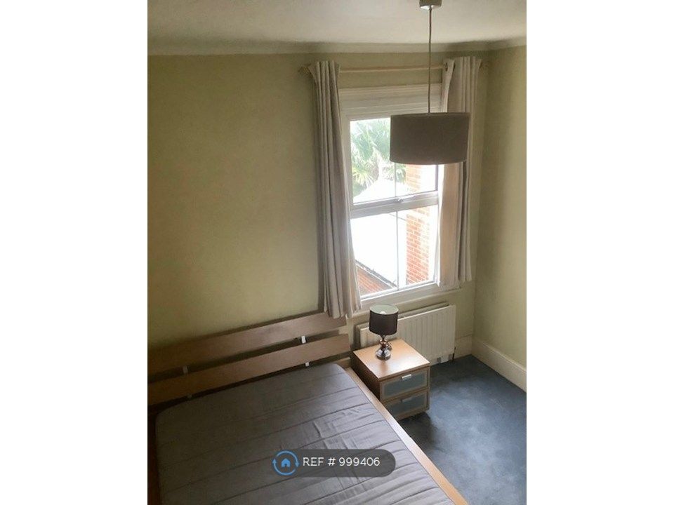 Property photo 3 of 4