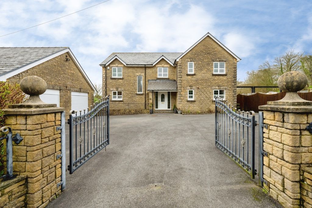 Property photo 1 of 29 Pbox-Img.Jpg