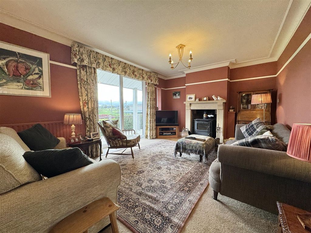 Property photo 2 of 32 Img_9652.Jpeg