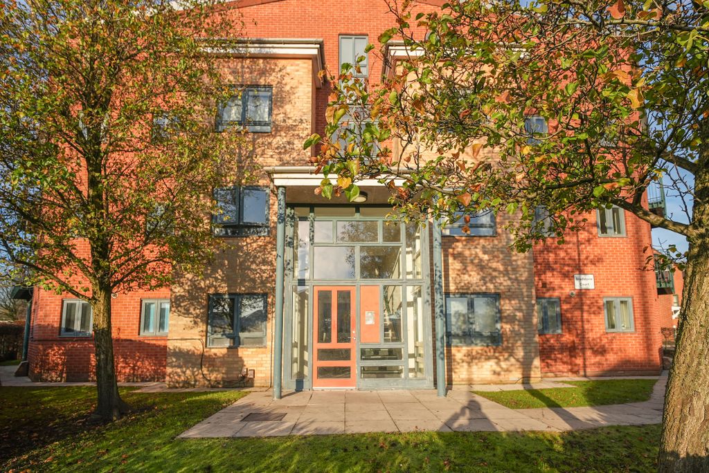 Property photo 1 of 20