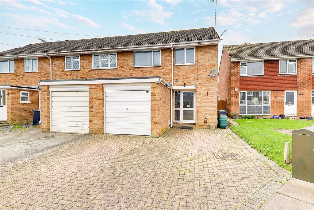 Property photo 1 of 10 Img_6971-Img_6973.Jpg