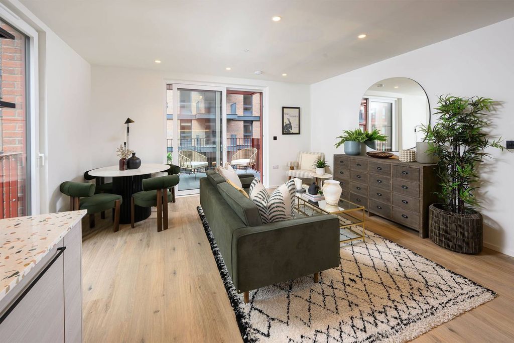 Property photo 3 of 9