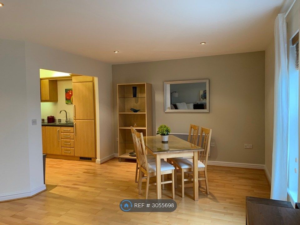 Property photo 3 of 20 Living/Dining Room