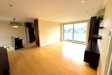 Property photo 2 of 15 85138_Flat_The_Vale_Golders_Green_London_Nw11_8St_2S_Img_01_0000_Max_476x317