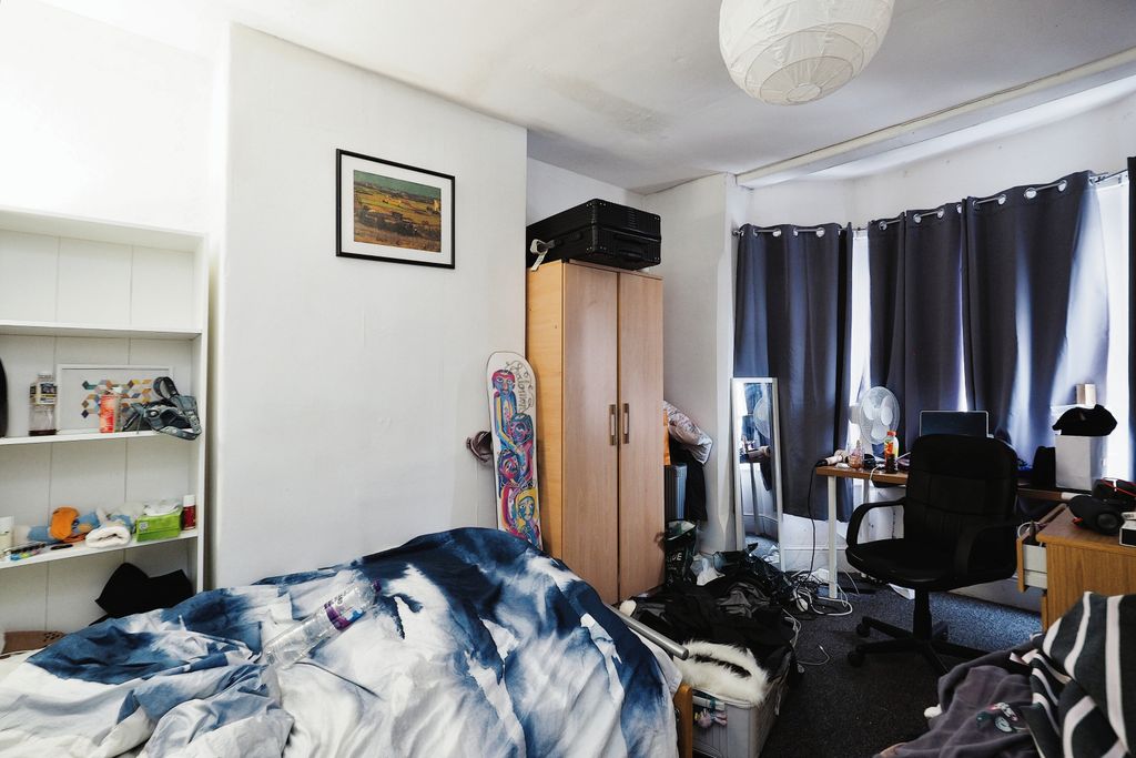 Property photo 2 of 15 Lettable Room