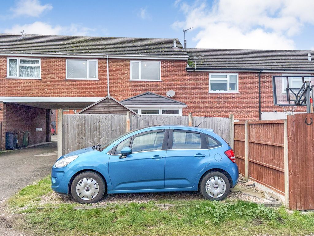 Property photo 2 of 11