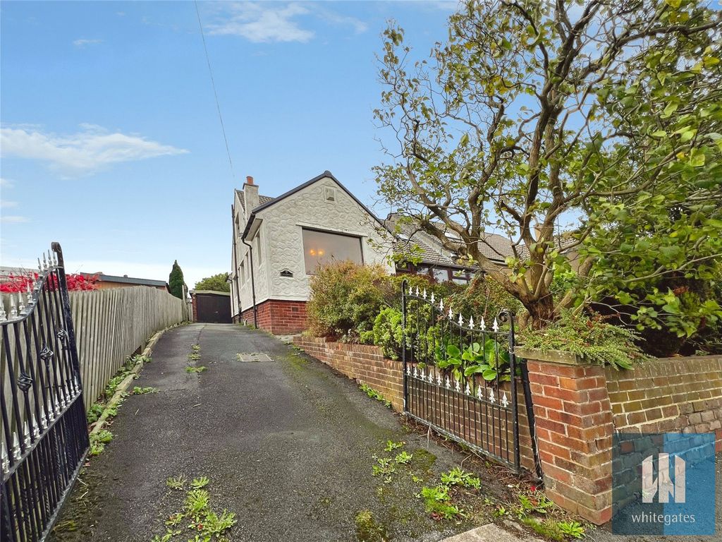 Property photo 1 of 24 Picture No. 05