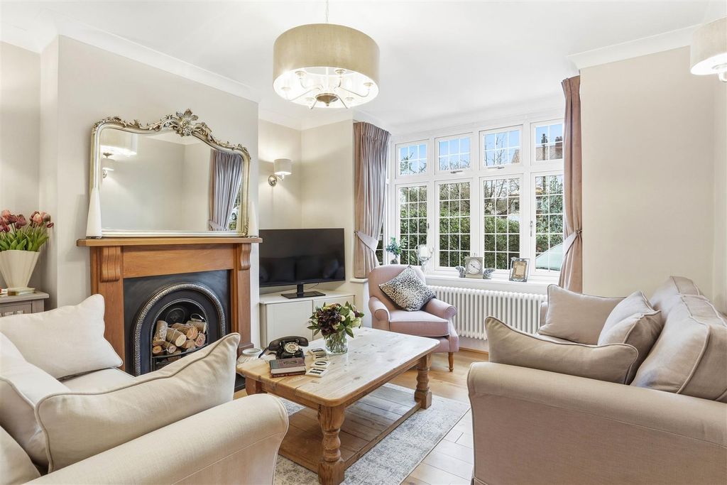 Property photo 2 of 26 1613089258 - 18.Jpg