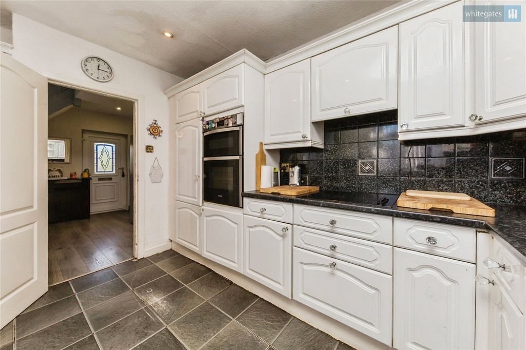 Property photo 3 of 18 Picture No. 04