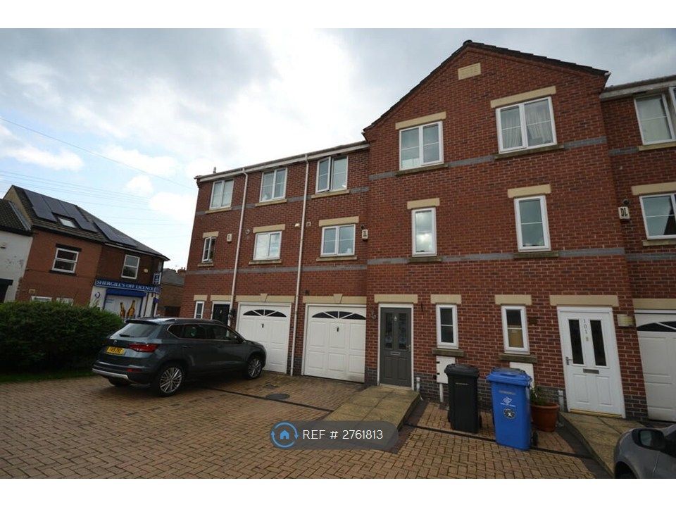 Property photo 2 of 15