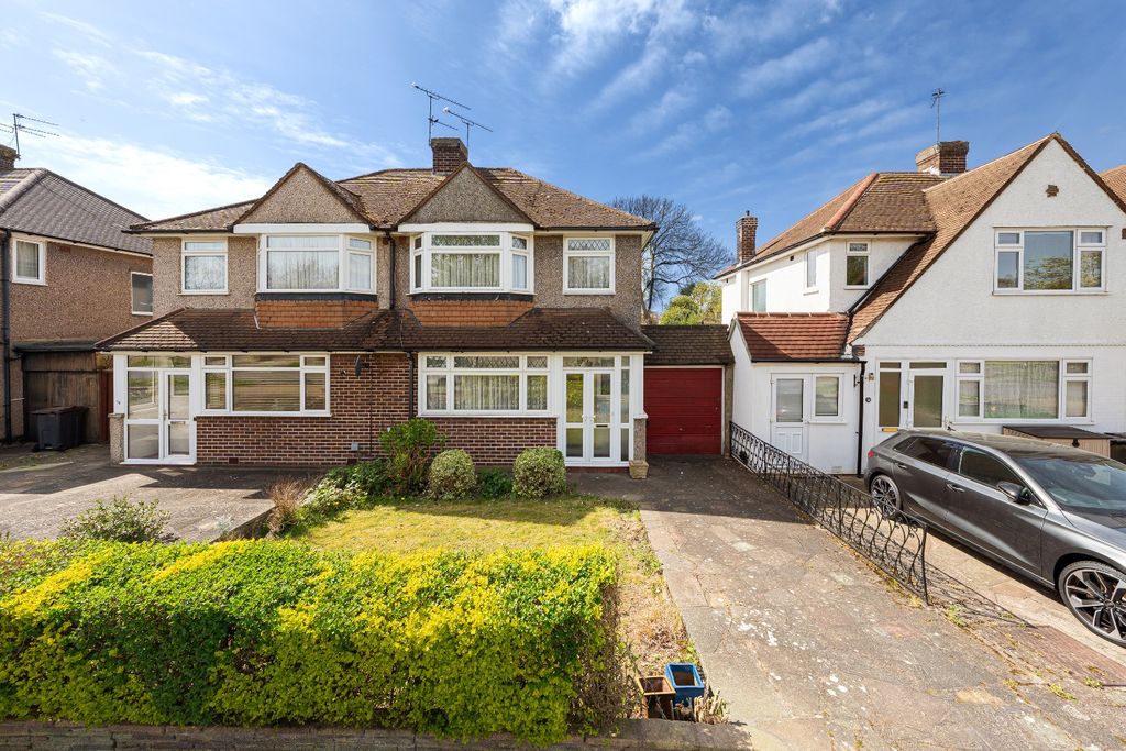 Property photo 1 of 14 4857411