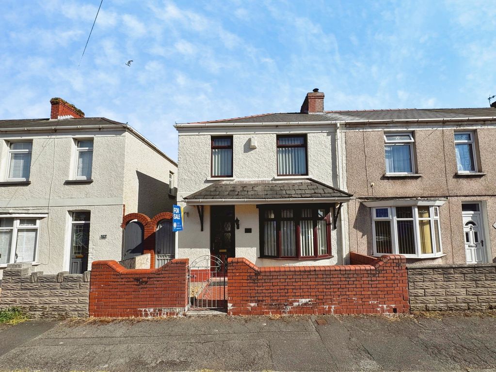 Property photo 1 of 23