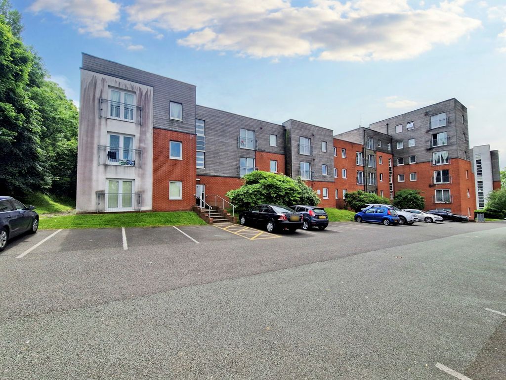 Property photo 1 of 6