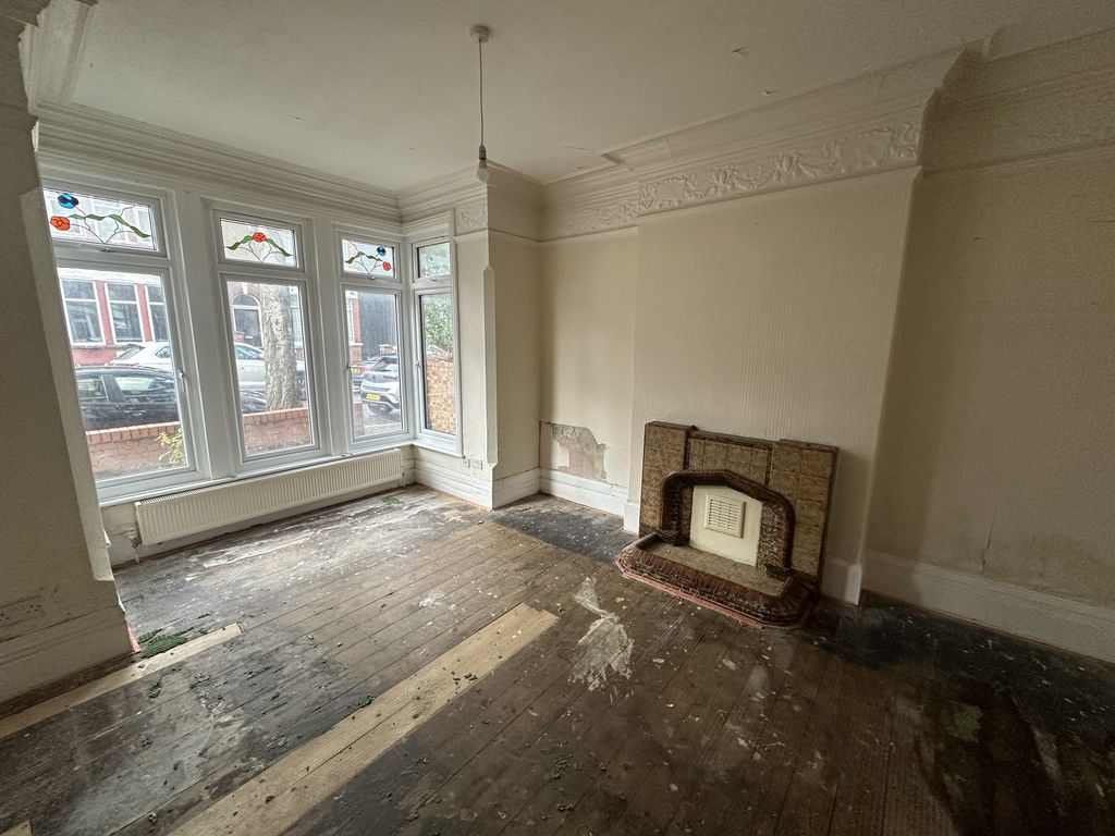 Property photo 3 of 20 Img_1529.Jpg