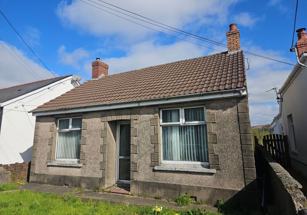 Property photo 2 of 2