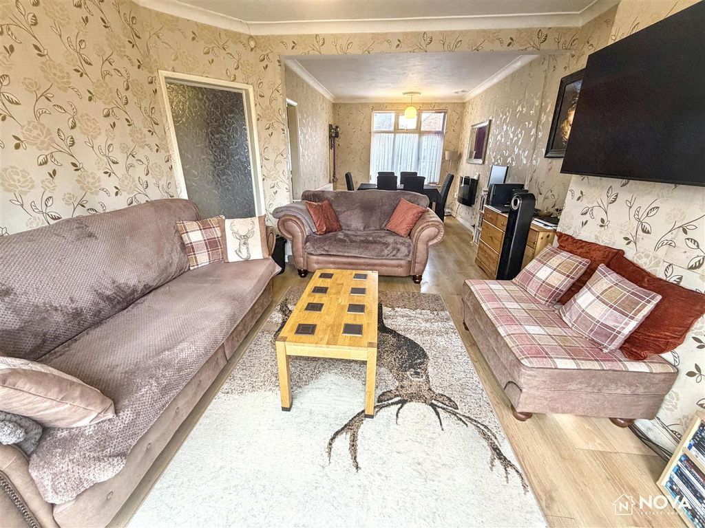Property photo 3 of 18 Img_8192.Jpg