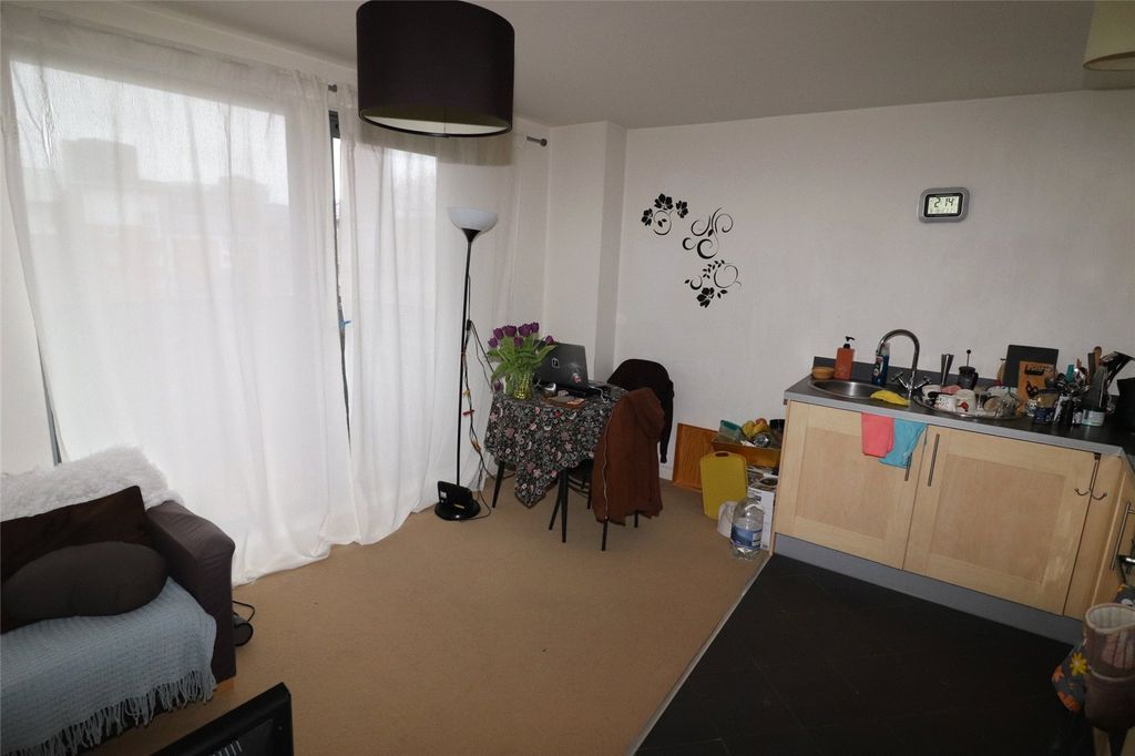 Property photo 2 of 7 Picture No. 09