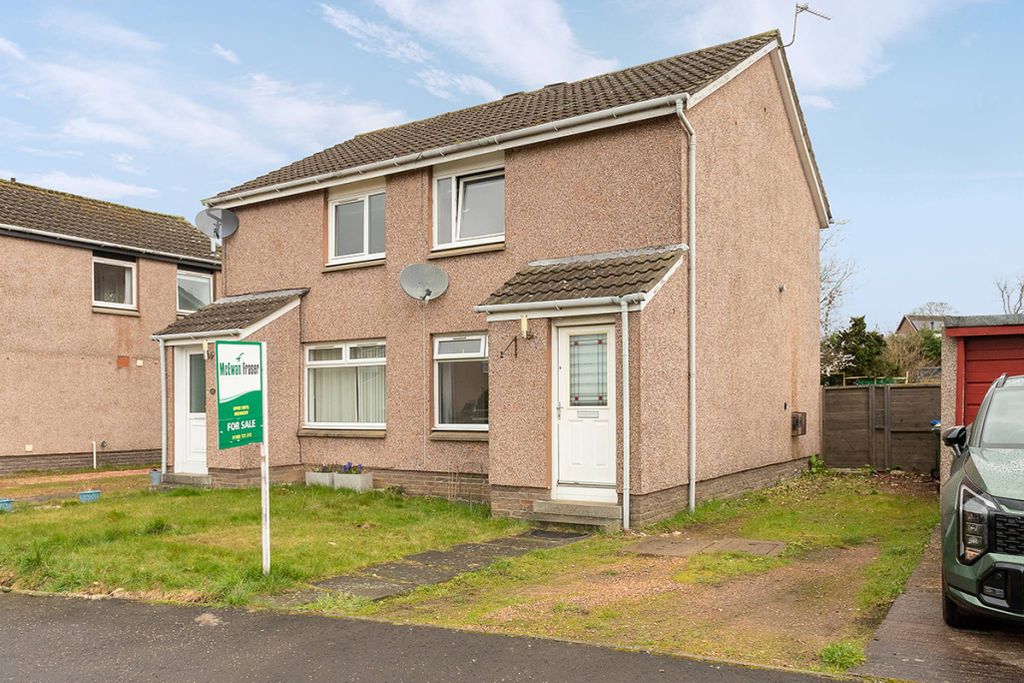 Property photo 1 of 16