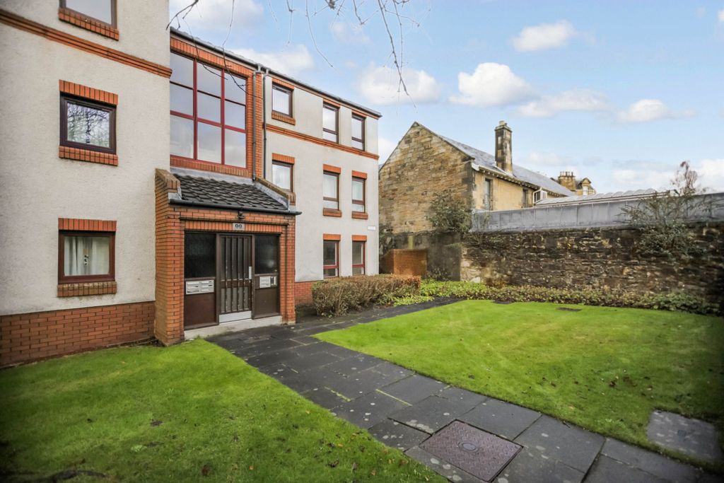 Property photo 2 of 5