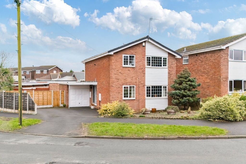 Property photo 1 of 21