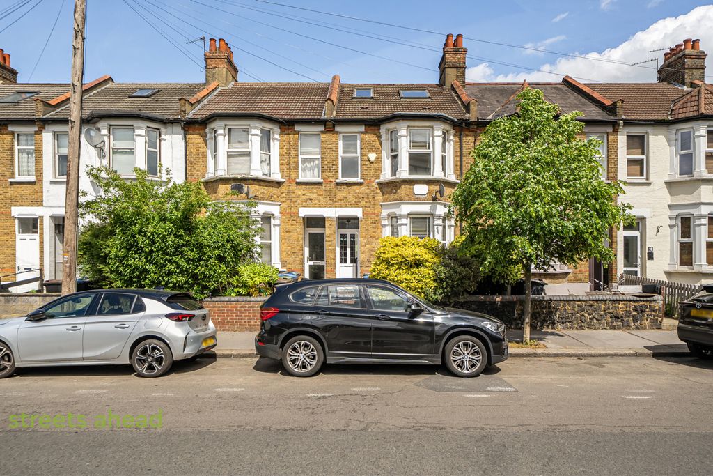 Property photo 1 of 21 0c1A56Cb-91B2-49E...